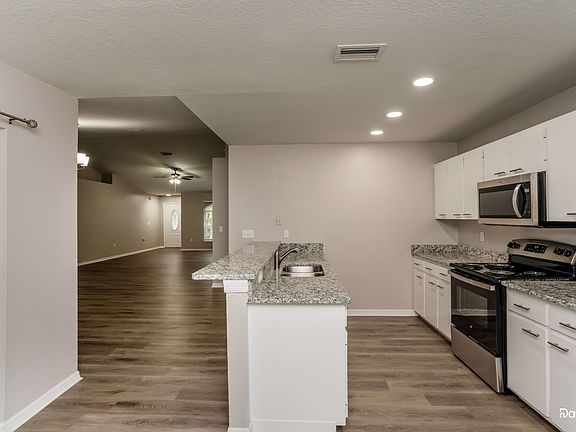 3rd image of 2361 Appaloosa Cir