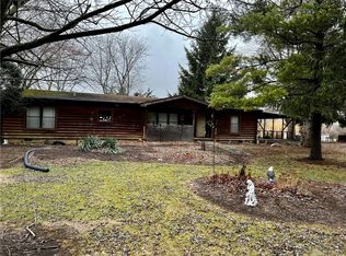 221 Thornapple Rd, New Lebanon, OH 45345