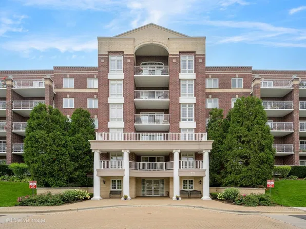 7071 W Touhy Ave APT 408, Niles, IL 60714