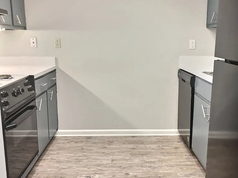 Carriage Hills Apartments — Photo 36
