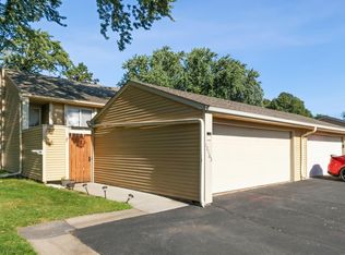 12463 Drake St NW, Coon Rapids, MN 55448