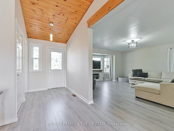 2nd image of 1881 Gilford Rd