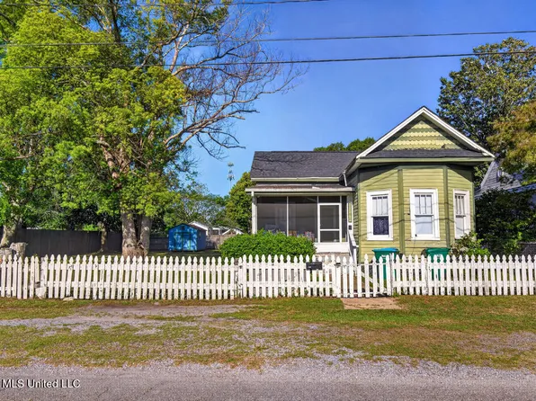 1215 36th Ave, Gulfport, MS 39501