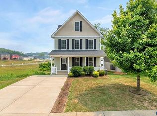 221 Overview St, Waynesboro, VA 22980