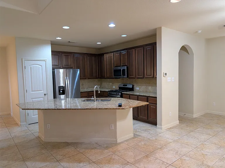11400 W Parmer Ln #38 — Photo 2