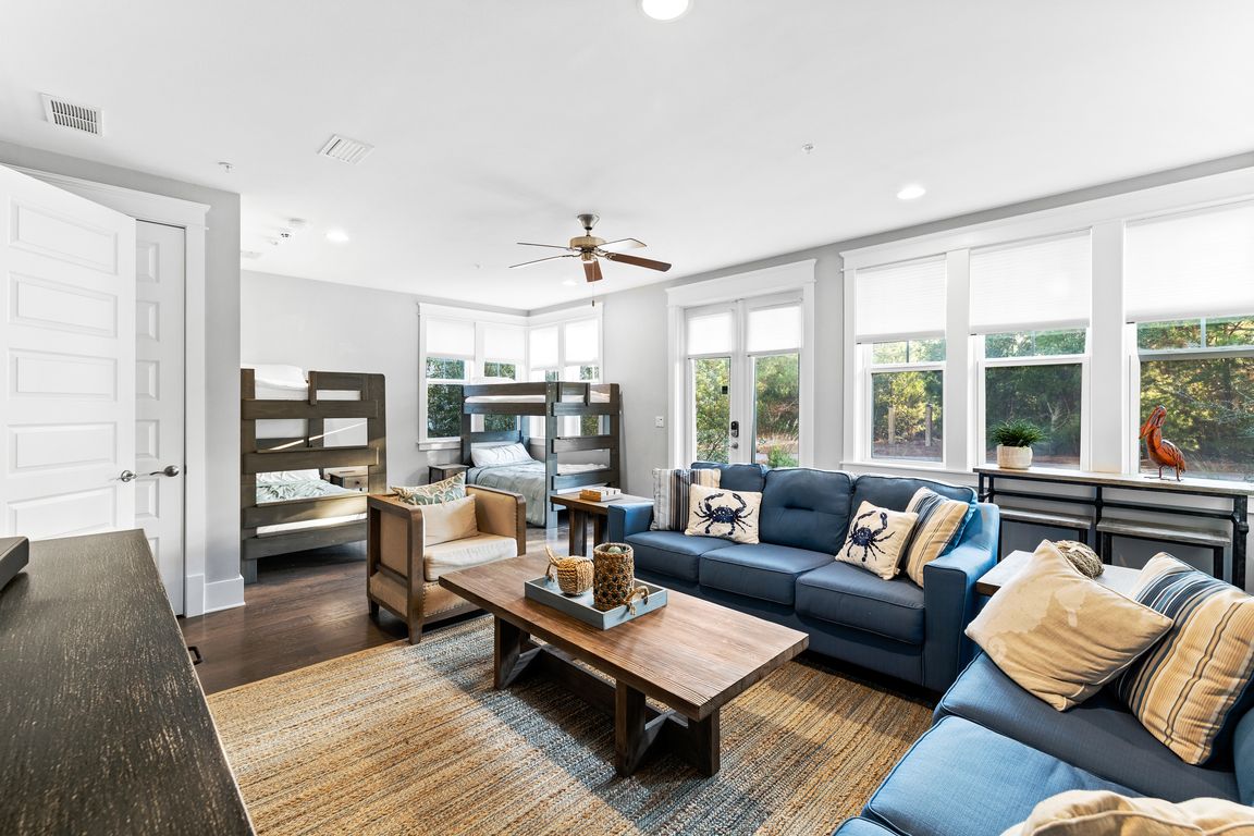 next background image