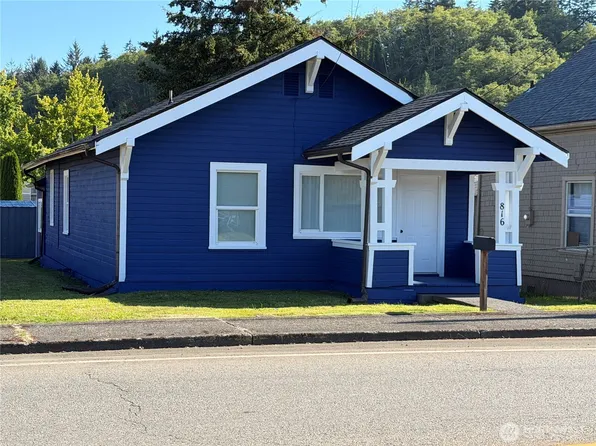 816 Perry Avenue, Hoquiam, WA 98550