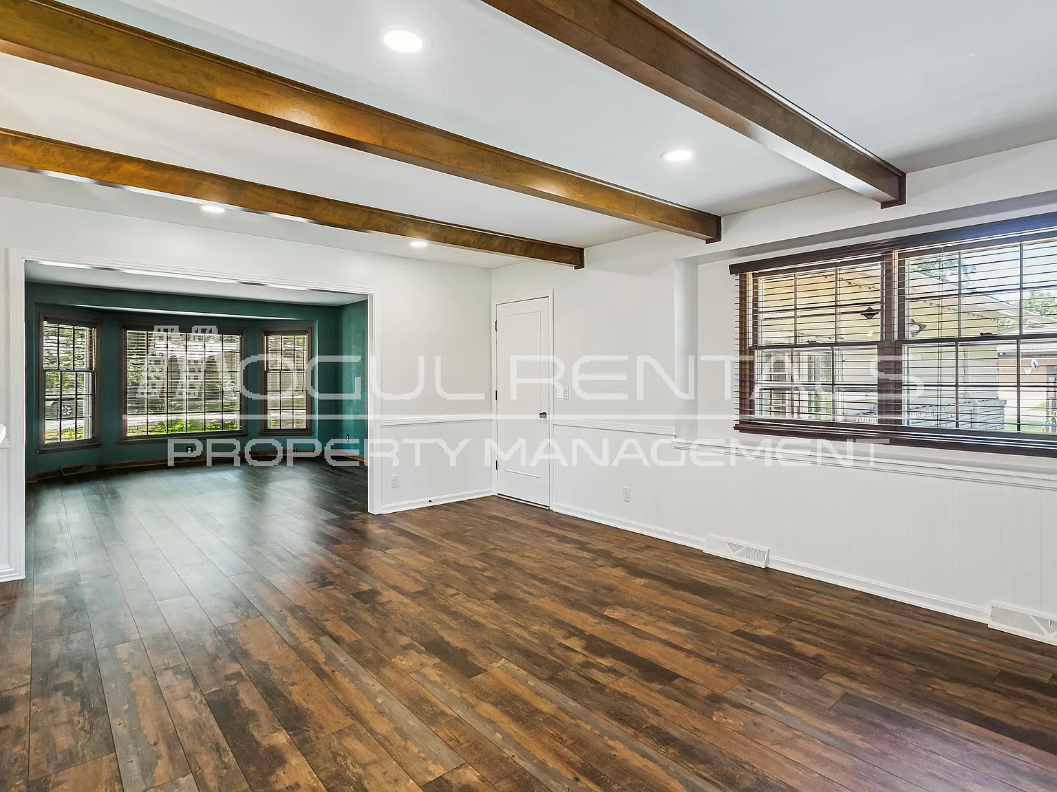 3 bed, 2684 sqft, $1,995 — Photo 4