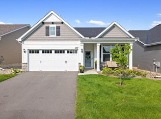 207 Liberty Heights Dr, Chaska, MN 55318