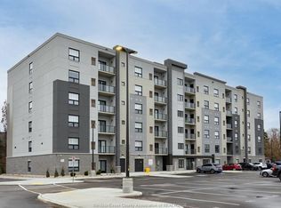 190 Main St E #306, Kingsville, ON N9Y 0G9