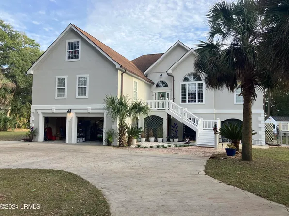 105 Harbor Oaks Lane, St. Helena Island, SC 29920
