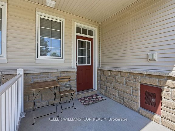 3rd image of 493 Ashbourne Cres