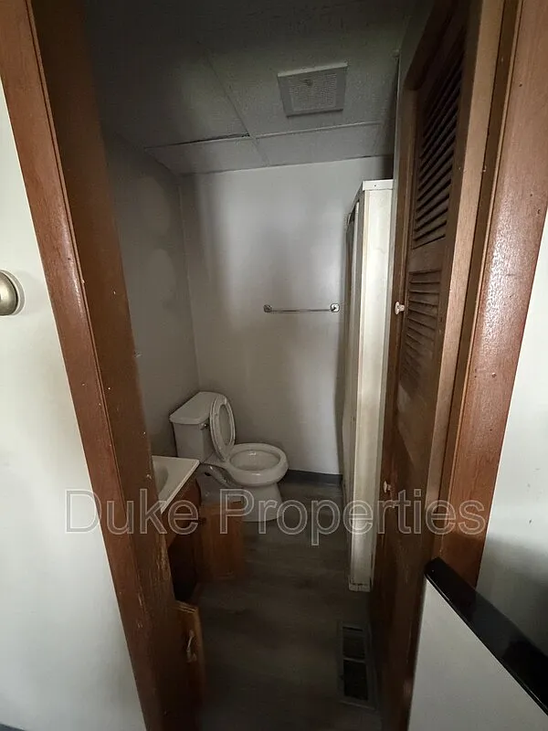 1 bed, 1.0 bath, $745 — Photo 4