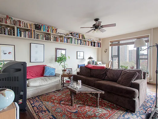 Sold by Sotheby's International Realty | media 2