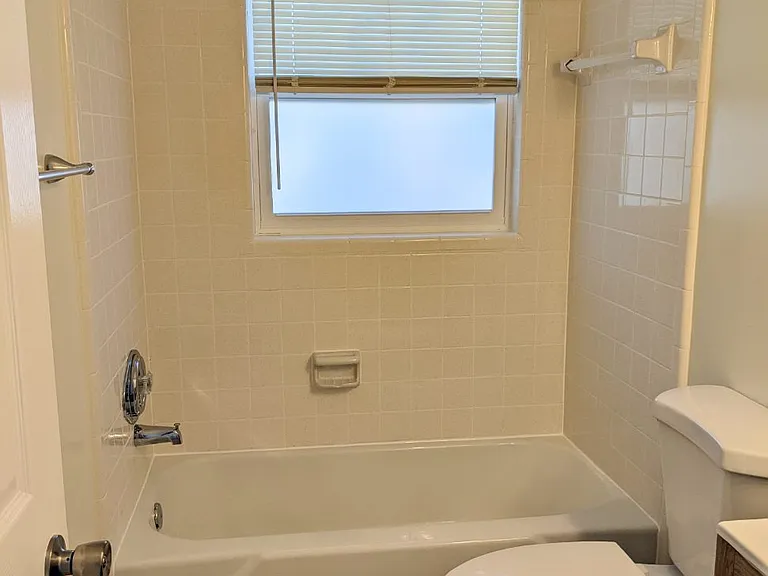 616 S Betty Ln #5 — Photo 5