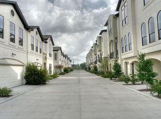 3111 Fairdale Oaks E, Houston, TX 77057