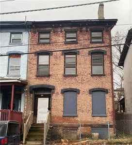 90 Lander Street, Newburgh, NY, 12550