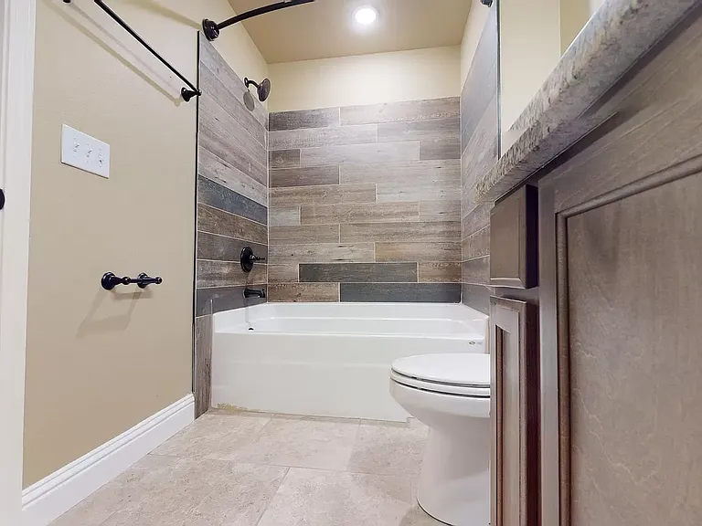 3822 Windwood Ln — Photo 9