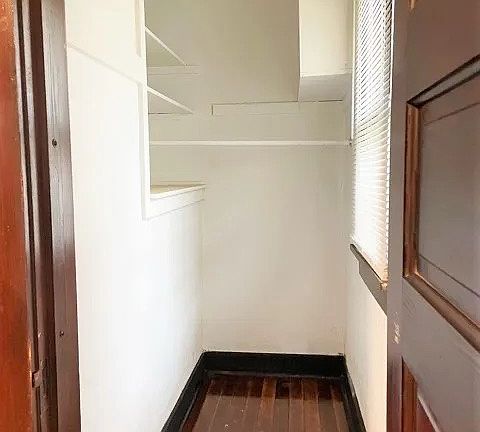 3rd image of 310 Pullen Ave