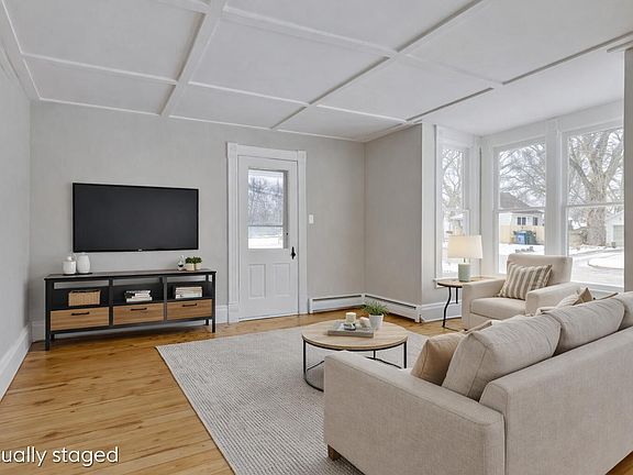 4th image of 1407 Montgomery Ave