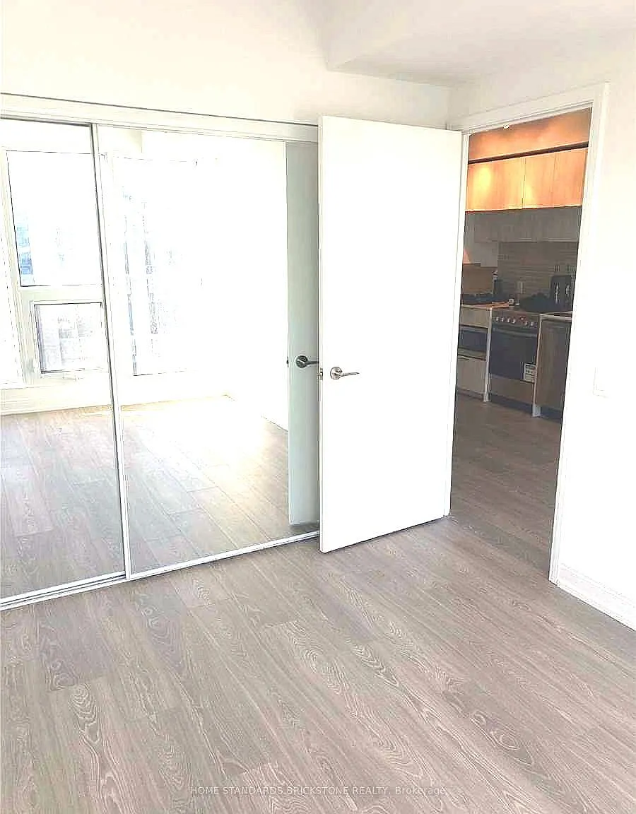 2 bed, $2,100 — Photo 4