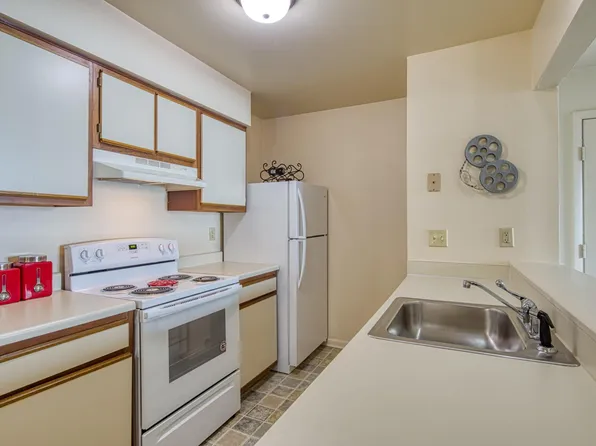 Summer Station Apartments Where Comfort Meets Coastal Living