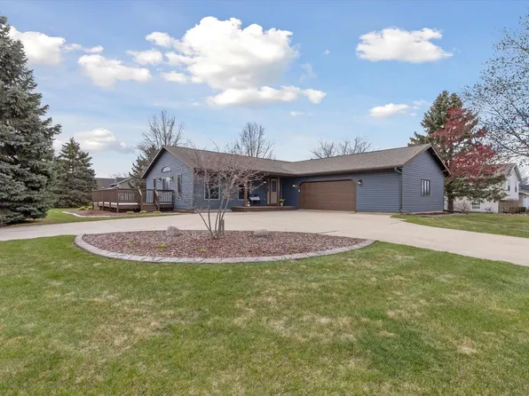 1532 East Stratford Drive, Beloit, WI 53511