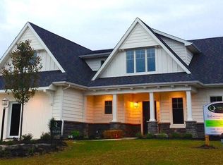 10192 Foxwood Psge, Fort Wayne, IN 46835