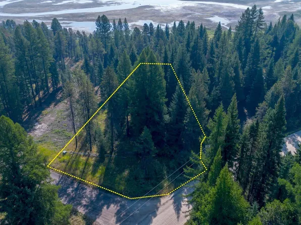 2490 Westwood Dr, Donnelly, ID 83615