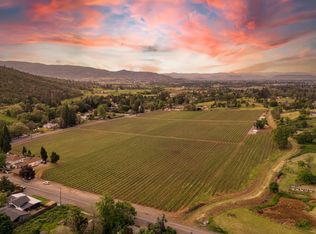 2871 Griffin Creek Rd, Medford, OR 97501