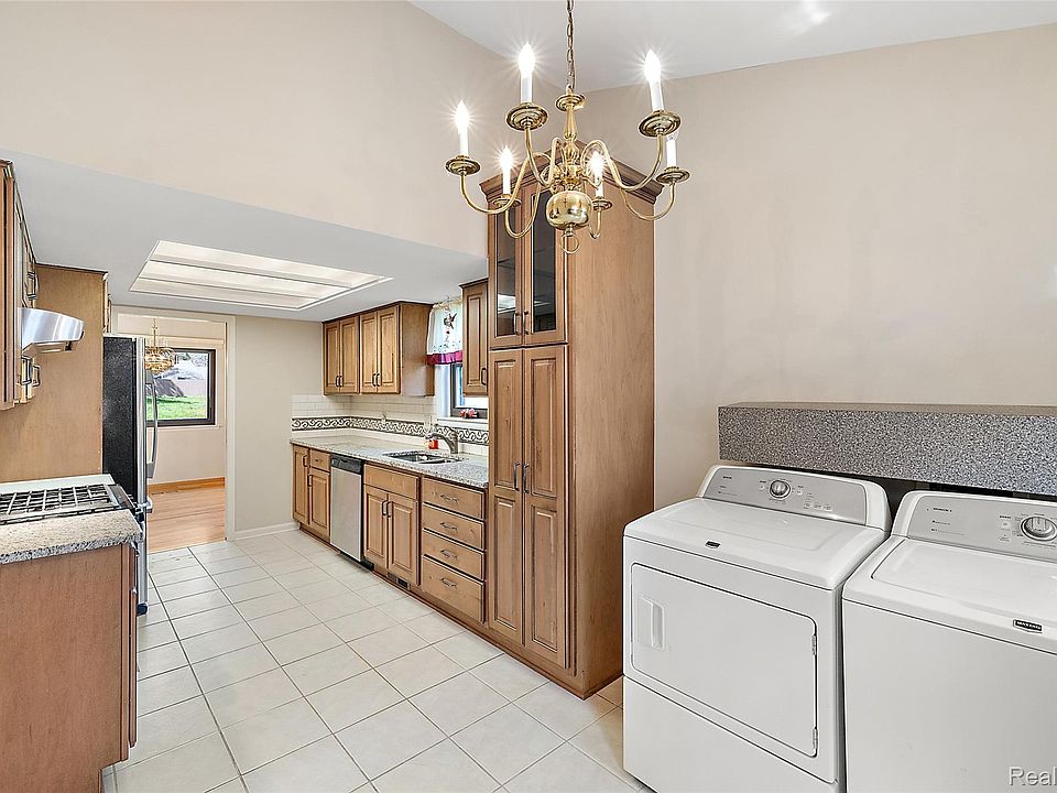 2905 Moon Lake Dr, photo 15