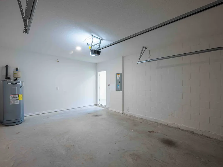 3279 Penny Cove Ln — Photo 10