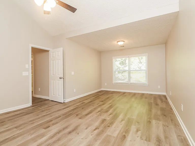 3116 Baywood Ct — Photo 9