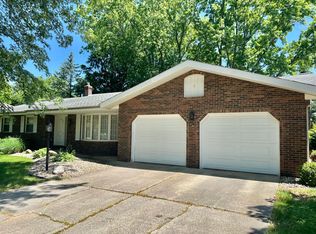 4351 Hart Dr, Saint Joseph, MI 49085