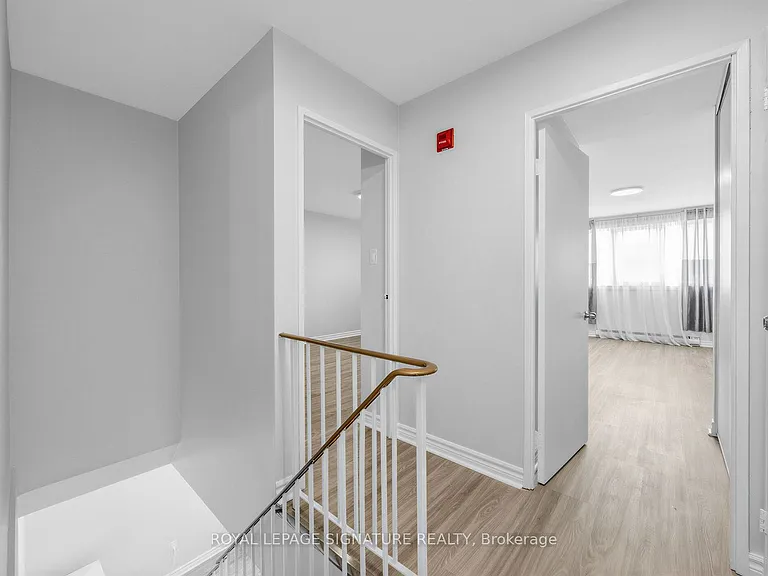 100 Mornelle Ct #1097 — Photo 20