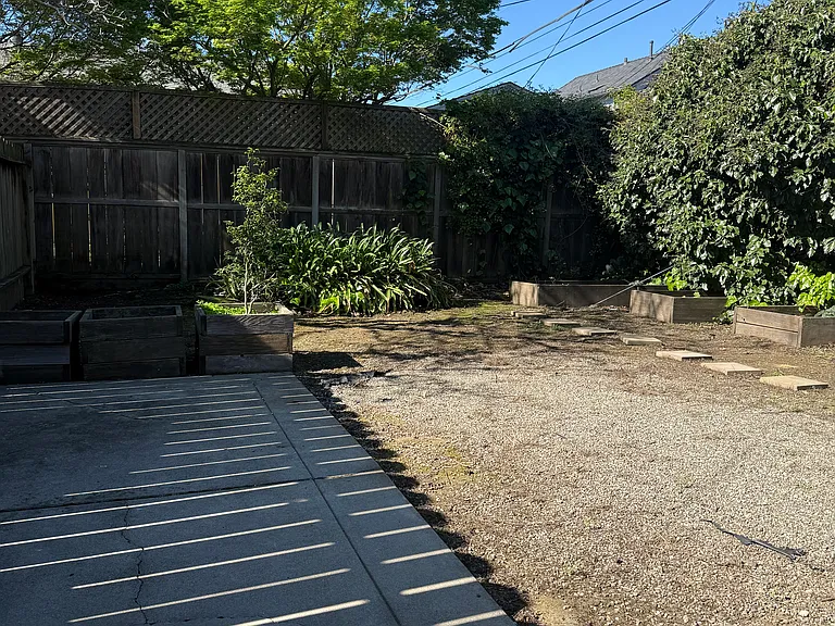 1018 S Idaho St — Photo 12