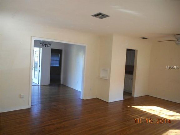 3rd image of 630 Flamingo Dr