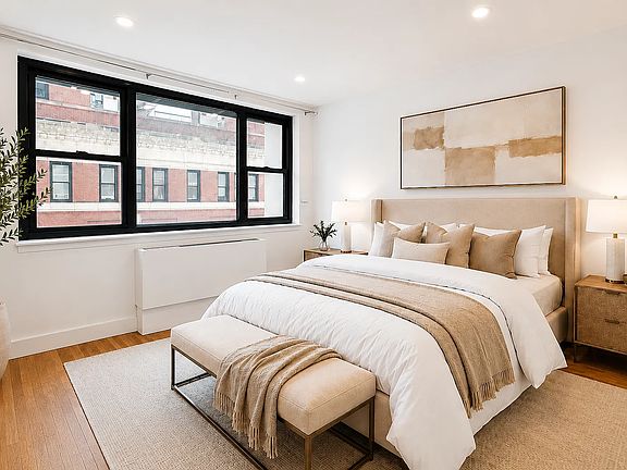 3rd image of 207 E 37th St APT 6D