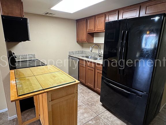 3rd image of 6812 N 35th Ave Unit B
