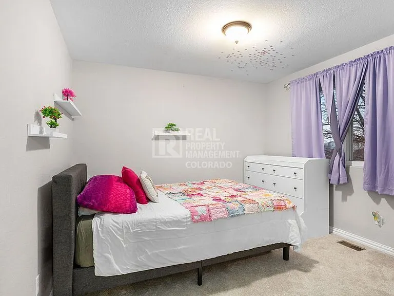 20650 E Dartmouth Dr — Photo 28