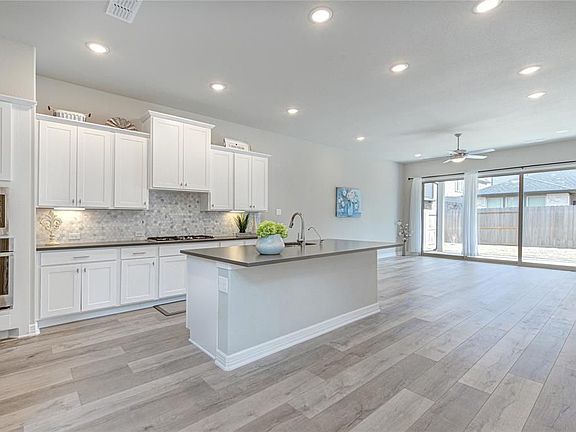 5th image of 6663 Jasper Valley Cir