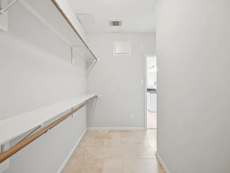3002 Autumn Cove Ct — Photo 23