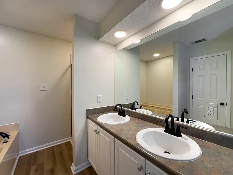 117 Salt Landing Cir — Photo 13