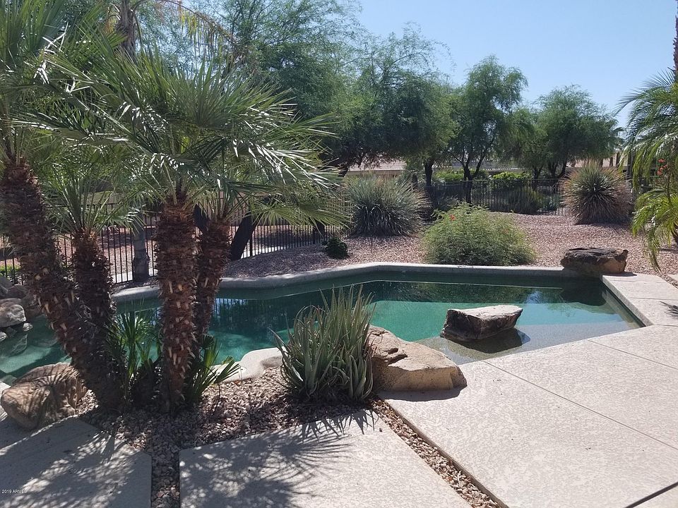 2nd image of 3007 N 157th Dr