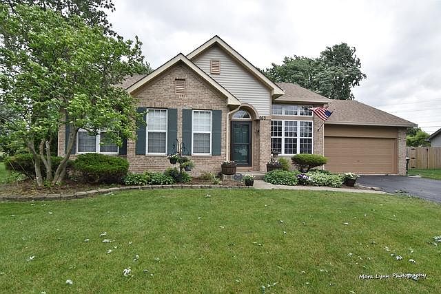 1st image of 463 Barnaby Dr
