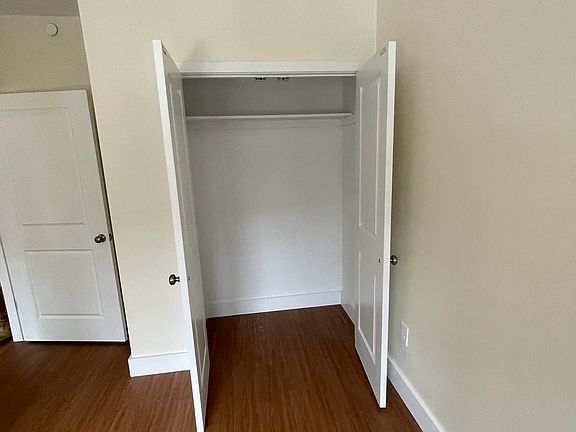 4th image of 2070 Honeywell Ave Floor 1