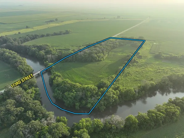 0 210th St, Webster City, IA 50595