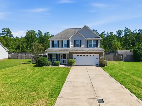 6645 Hillbrook Road, Hope Mills, NC 28348