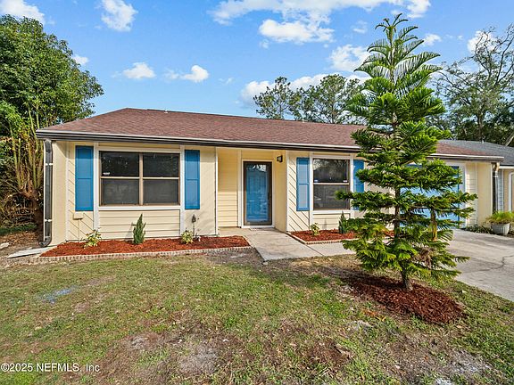 3rd image of 11423 N MALIBU Way