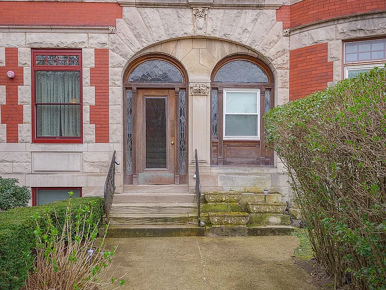 1871 Beacon St #2 — Photo 1